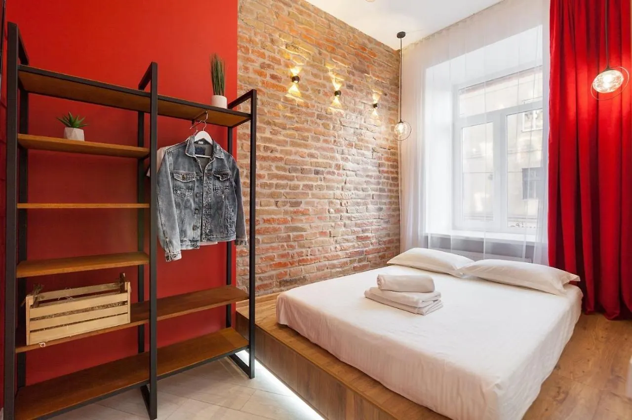 Стильні Апартаменти Неподалік Оперного Театру Flat In The City Center Lviv 0*,